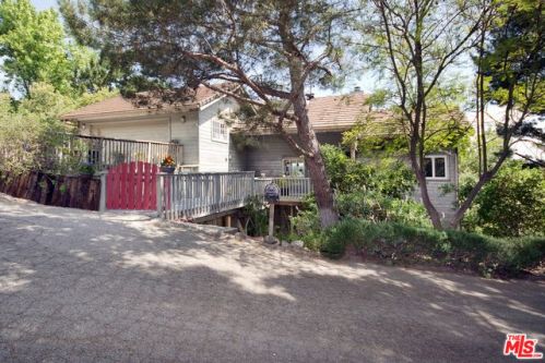 20651 Medley Ln, Topanga, CA 90290-3321