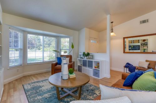 1320 I St, Rio Linda CA  95673-4403 exterior