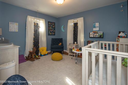 6 Elmwood Pl, Leonardo NJ  07737-1347 exterior