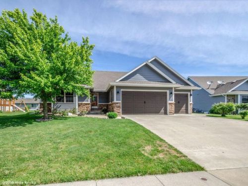 15215 Prairie Ave, Des Moines, IA 50323-2415