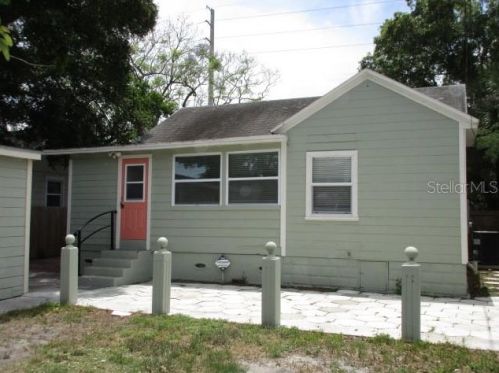 4243 1st Ave, Saint Petersburg, FL 33711-1114