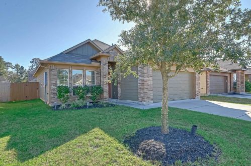 1042 Pleasant Bnd, Conroe, TX 77301-1898