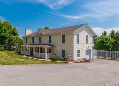 110 Orchard Ter, Monroe NY  10950-3416 exterior