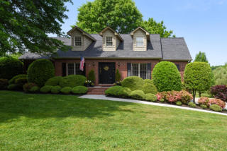 209 Bonnie Vista Dr, Maryville, TN 37804-3665