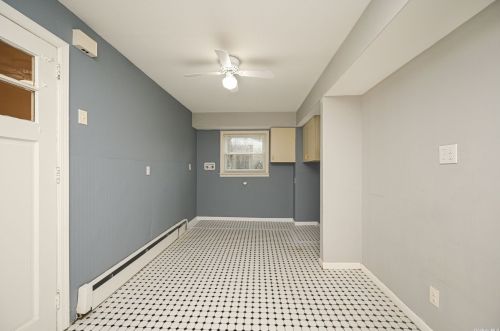 3 Hunter Ave, Miller Place NY  11764-2715 exterior