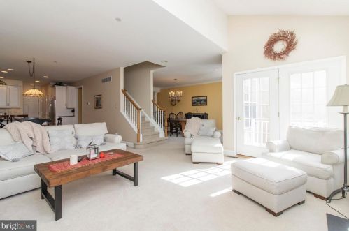 830 Creekview Dr, Blue Bell PA 19422-2729 exterior