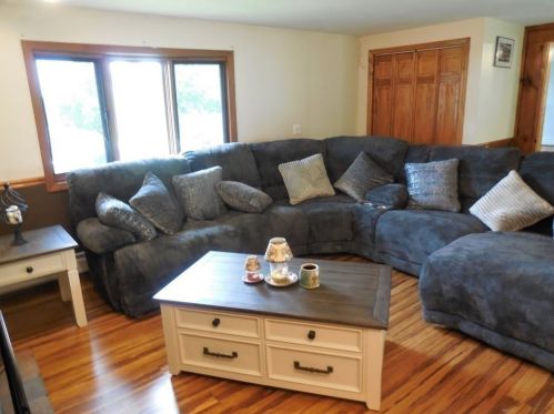 187 Pondview Dr, Chicopee MA  01020-2142 exterior