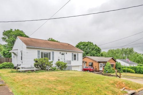 1504 8th St, Beaver Falls, PA 15010-4310
