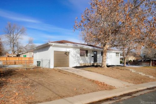 12017 58th Pl, Arvada CO  80004-4238 exterior
