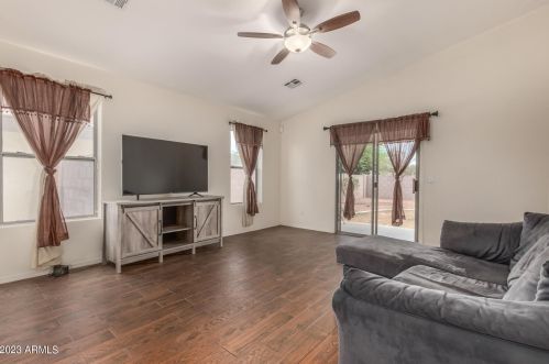 10629 Pima St, Tolleson AZ  85353-1157 exterior