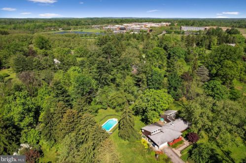 4440 Province Line Rd, Princeton NJ 08540-4368 exterior