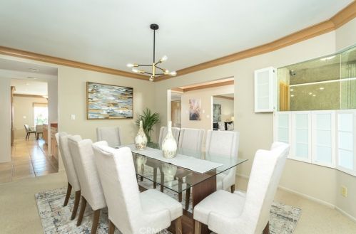 2755 Valle Vista Dr, Glendale CA  91206-4720 exterior