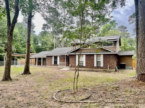17876 Simon Ct, Conroe TX  77302-6936 exterior