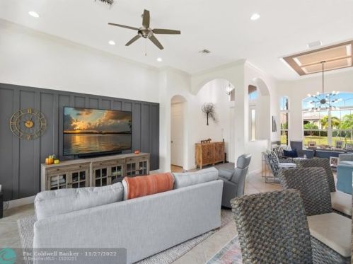 1090 Southlakes Way, Vero Beach, FL 32968-7528