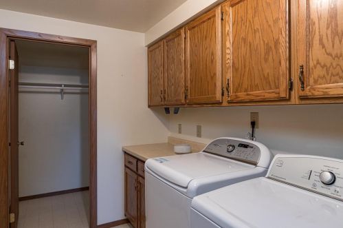 3570 Mardon Ln, Green Bay WI  54313-8212 exterior