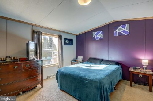 961 Rettew Ml Rd, Ephrata PA  17522-1871 exterior