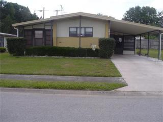 5541 Antigua Dr, Zephyrhills, FL 33541-0757