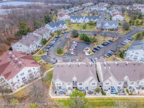 43 Phoenix Ct, Tinton Falls NJ  07712-7772 exterior