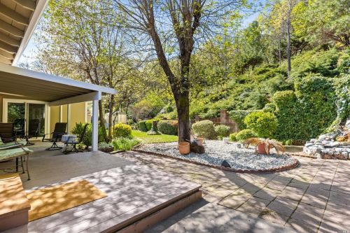 235 San Jacinta Dr, Ukiah CA  95482-5648 exterior