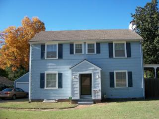 1807 37th St, Tulsa OK  74105-8110 exterior