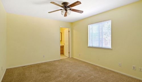 2733 Stanislaus St, Riverbank CA  95367-2238 exterior