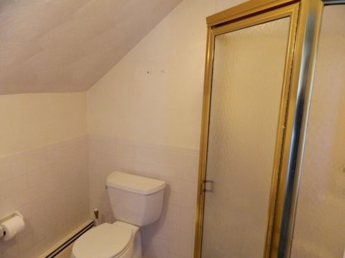 15 Crandall St, Providence RI 02908-1304 exterior