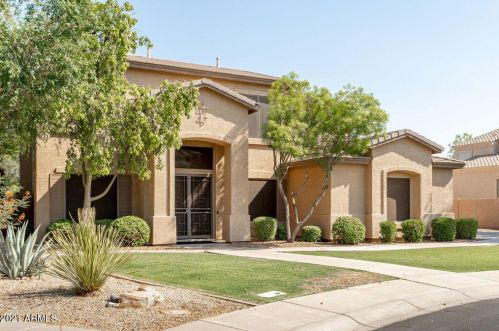 2059 Sailors Ct, Gilbert, AZ 85295-5446