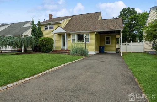 2439 Willow Ave, South Plainfield, NJ 07080-3547