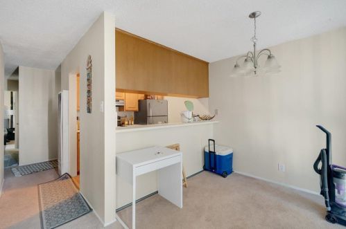 475 90 St, Daly City CA 94015-1657 exterior