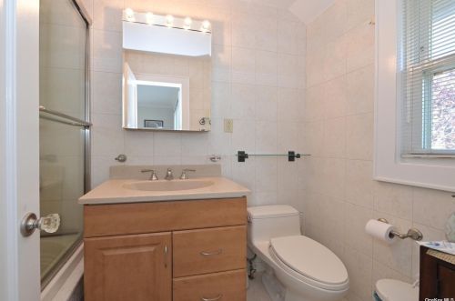 50 Burton Ave, Woodsburgh NY  11598-1750 exterior