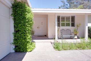 570 Marin Oaks Dr, Novato, CA 94949-5442