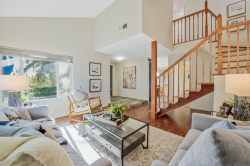 10883 Caravelle Pl, San Diego CA  92124-2048 exterior