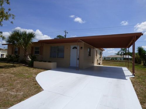 12 Andros St, Lehigh Acres, FL 33936-6818