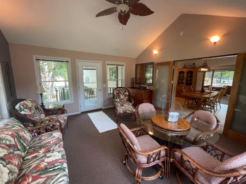 1450 15th St, Willmar MN  56201-2071 exterior