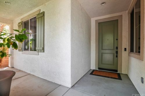 27365 Rose Mallow Ln, Santa Clarita, CA 91387-6954