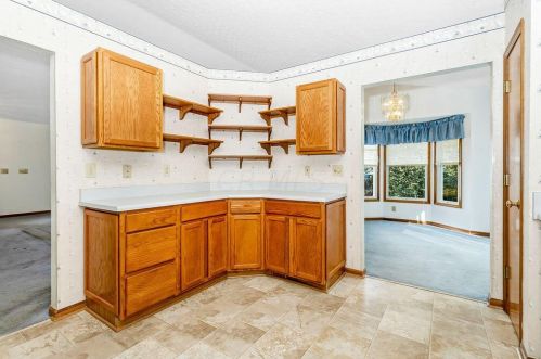 7991 Windsome Ct, Blacklick OH  43004-8104 exterior