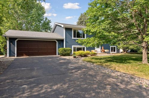 4091 98th Ave, Lino Lakes, MN 55014-2427