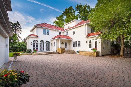 4512 Edina Blvd, Minneapolis, MN 55424-1134