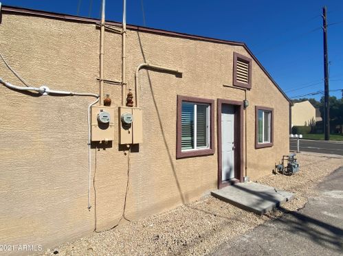 7102 45th Ave, Glendale, AZ 85301-2807