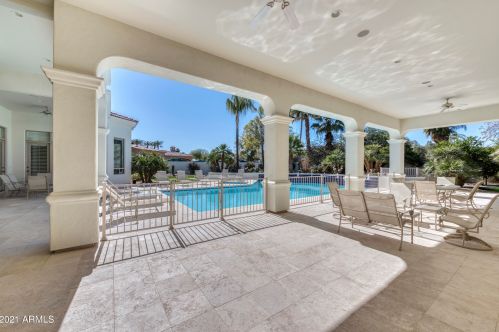 9590 55th St, Scottsdale AZ 85254-1786 exterior