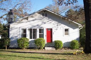 816 Lower Mill Rd, Hixson, TN 37343-5813