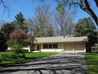 722 Loweland Rd, Cookeville, TN 38501-2888