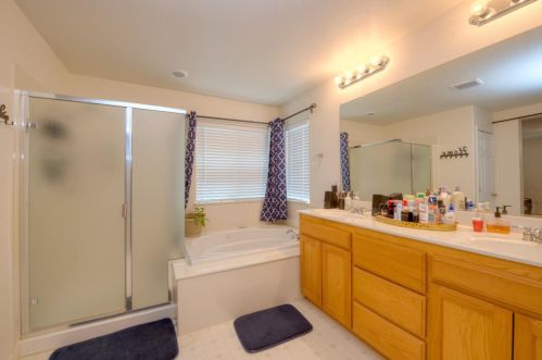 437 Creekside Dr, Grayson CA  95363-8834 exterior