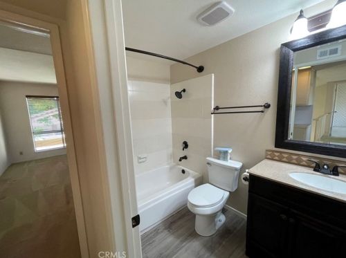 1826 Claudia Ave, Simi Valley CA 93065-3642 exterior