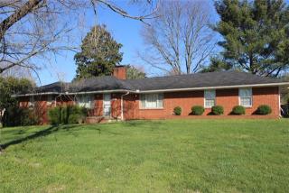 908 Camellia Dr, Columbia TN  38401-4639 exterior