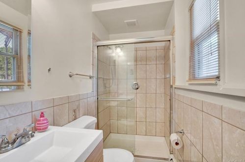 108 Nantucket Dr, Fishkill NY  12524-1021 exterior