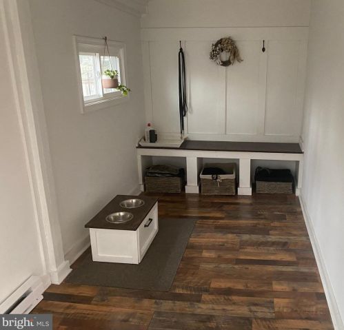 335 Harding Blvd, Norristown PA  19401-3228 exterior