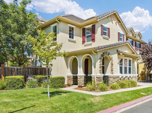 17187 Atlantic Oak Ln, Lathrop, CA 95330-8693