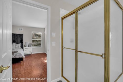 149 Skyline Dr, Lakewood NJ  08701-5737 exterior