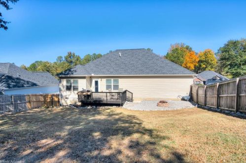 1048 Bubbling Springs Dr, Graniteville SC  29829-0018 exterior